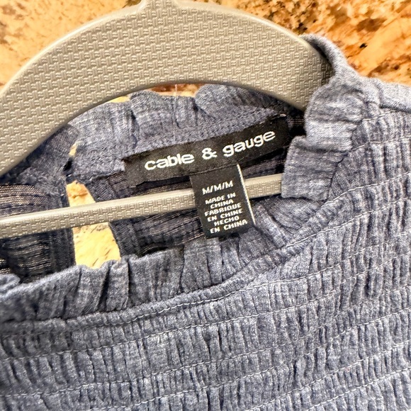 Cable & Gauge Textured Blue Blouse - Picture 4 of 4